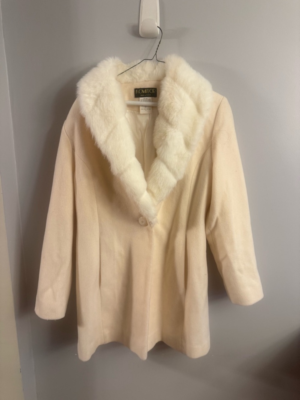 Vintage Komitor Cream Wool Coat Faux Fur Collar Size 12